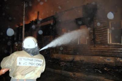 В Рязани из горящего дома эвакуировано десять человек