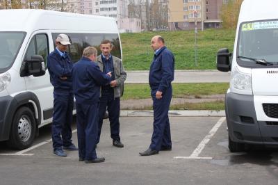 Водители общественного транспорта в Рязани облачились в униформу советских времён