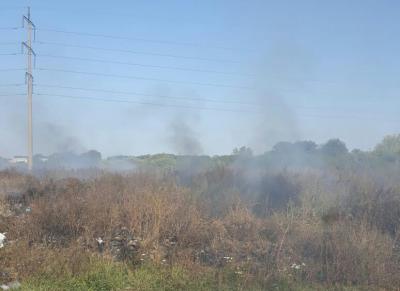 В Спасском районе загорелась несанкционированная свалка