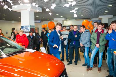 «Автоимпорт»: Рязанцам презентовали кроссовер LADA Vesta SW Cross