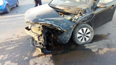 На Куйбышевском шоссе Kia Rio столкнулась с Audi, пострадала девушка