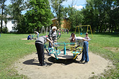 В Шиловском районе благоустроили детский парк