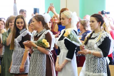 В Русской классической школе Рязани дали последний звонок в стиле Шекспира