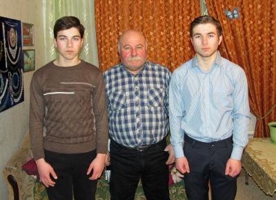 Активисты рязанского ОНФ помогли детям выходца из Грузии получить разрешение на сдачу выпускных экзаменов