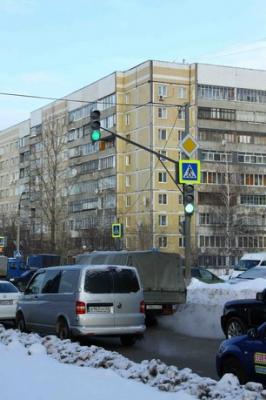 На перекрёстке улиц Зубковой и Тимакова Рязани возвели светофор