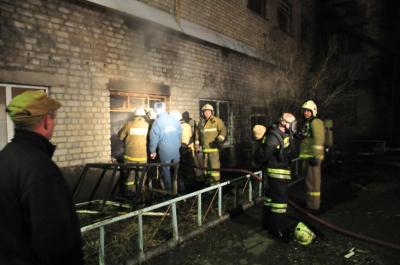 В новогоднюю ночь в Рязани загорелось производственное здание