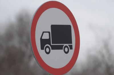 На двух путепроводах в Рязанской области вводятся ограничения для грузовиков