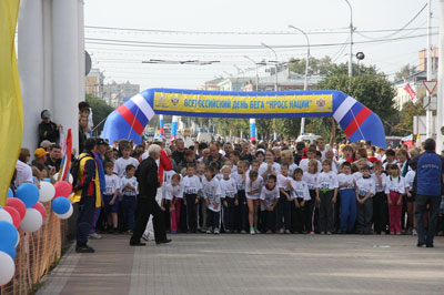 Во Всероссийском дне бега «Кросс наций 2010» в Рязани приняло участие около 10 тысяч участников