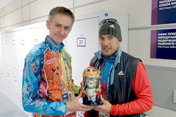 Бронзовому призёру в биатлоне на Олимпиаде в Сочи вручили рязанскую матрёшку