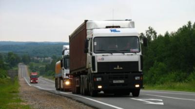 На Рязанщине могут взимать плату с 12-тонных грузовиков за вред, причинияемый дорогам