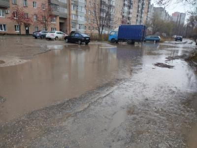 Улицу профессора Никулина в Рязани снова затопило
