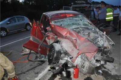 Два человека погибли при столкновении Ford Fusion с КамАЗом неподалёку от Старожилово