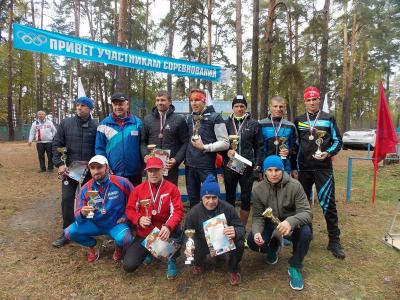 В Солотче лыжники двух регионов соревновались в легкоатлетическом кроссе