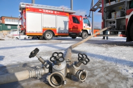 Четыре пожарных расчёта тушили кирпичное здание в Рязани