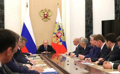 Путин провел встречу с избранными в середине сентября главами регионов