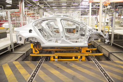 «Автоимпорт»: Рязанцы увидели производство Peugeot 408 в Калуге