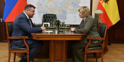 Николай Любимов пообщался с сопредседателем Центрального штаба ОНФ Еленой Цунаевой