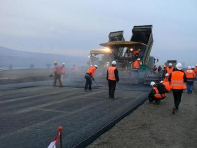 Подписаны очередные контракты на ремонт автодорог Рязанской области