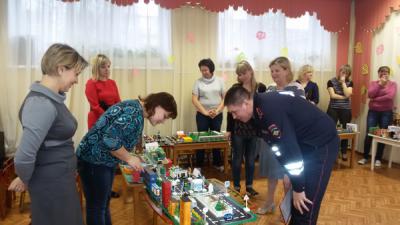 Рязанские гаишники провели праздники дорожной безопасности в детских садах