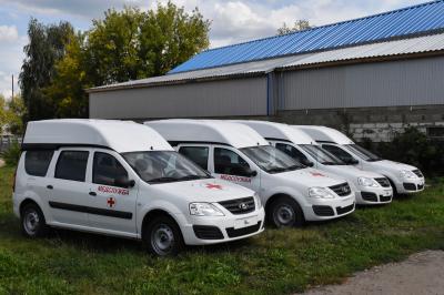 Сасовскому ММЦ передали четыре новых санитарных автомашины