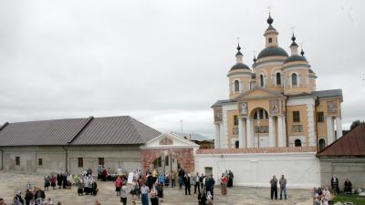 С гостиницы Вышенского монастыря стащили громоотвод