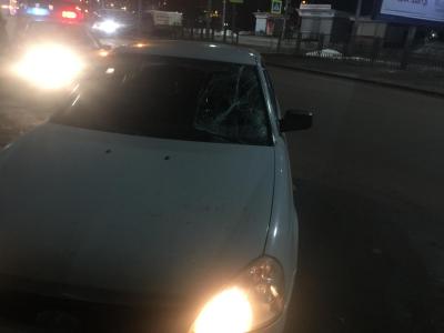На улице Новосёлов легковушка сбила пешехода