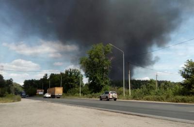 Появилось видео с места пожара на Ряжском шоссе