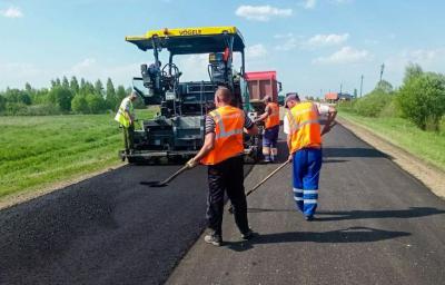 Дорожники ремонтируют трассу, соединяющую Ермишь и Кадом
