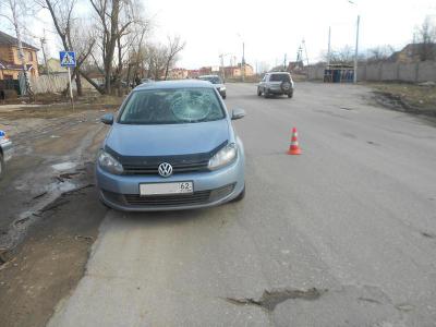Volkswagen Golf сбил пенсионера на пешеходном переходе в селе Дядьково