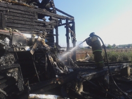 В Сельцах сгорел дачный дом