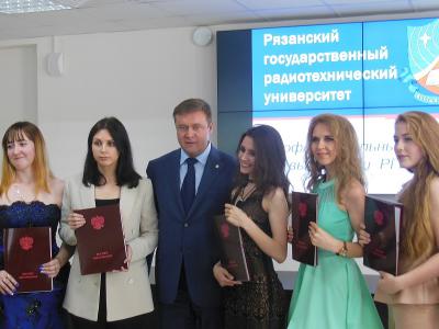 Николай Любимов пообещал содействие в трудоустройстве бывшим студентам РГУ