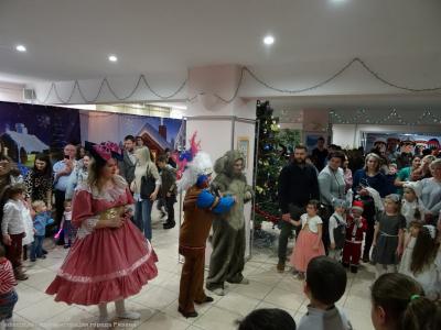 Рязанский Центр межнациональных культур провёл новогодний праздник для малышей