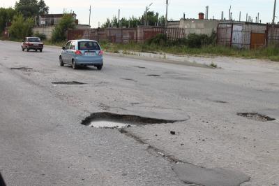 Рязанские активисты ОНФ добились включения в план ремонта на 2017 год двух дорог