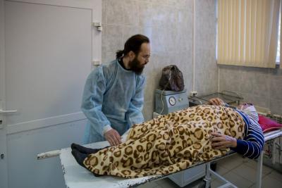 Рязанские клирики помогают пациентам ОКБ