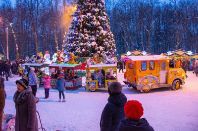 «Новогодняя деревня» в Лесопарке откроется 8 декабря