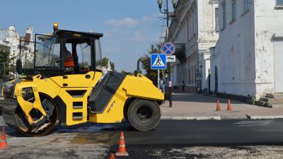 В Касимове ремонтируют дорогу к Дому Кастрова