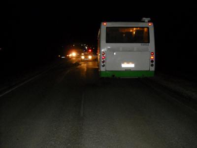 Близ Михайлова автобус задавил неопознанного мужчину