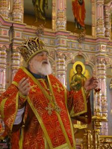 Прихожане Иоанно-Богословского монастыря похристосовались с архиепископом Рязанским и Касимовским Павлом