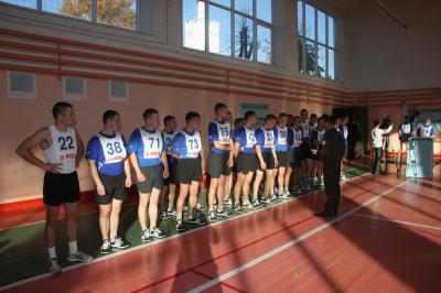 В РВВДКУ проходят соревнования второго этапа смотра-конкурса по физической подготовке среди учебных заведений Минобороны