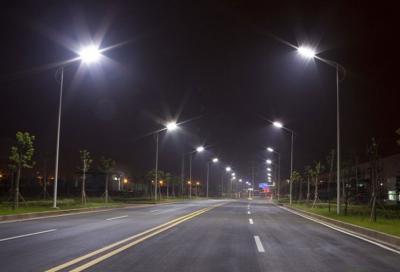 В Рязани ведётся замена некачественных уличных светильников