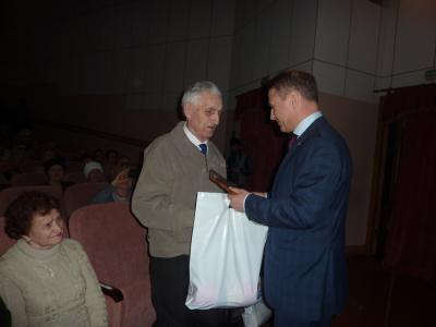 Шиловским ветеранам вручены награды регионального парламента