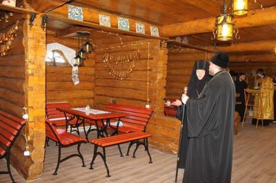 В вышенском монастыре открылось кафе «Амбар»