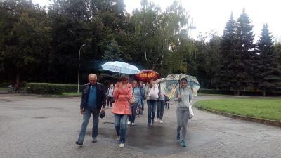 В честь Всероссийского дня трезвости в ЦПКиО прошла прогулка с диетологом