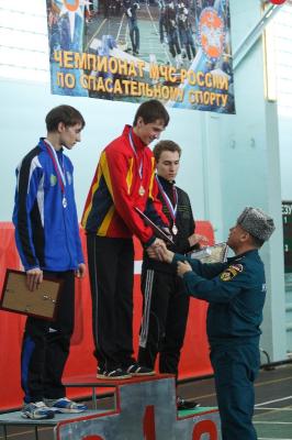 Награждены победители первого дня соревнований чемпионата МЧС России и ВДПО по пожарно-прикладному спорту