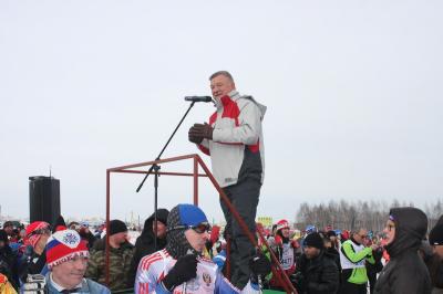 Олег Ковалёв дал старт «Олимпийской лыжне России 2014» в Рязани