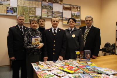 Рязанские полицейские поделились книгами