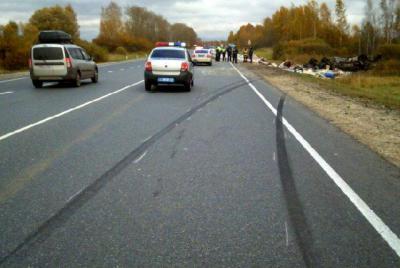 В аварии на трассе М5 в Шиловском районе погибли два человека