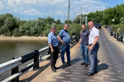 Рязанские дорожники переняли опыт Владимира для возведения понтонного моста в Спасске