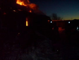 Огонь повредил дом в Шацком районе