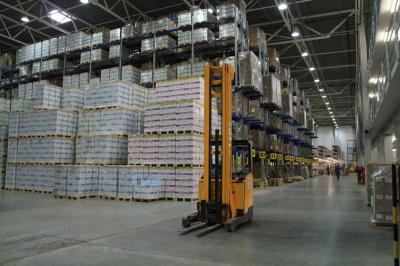 В Рыбном работает крупнейший в регионе склад канцелярских товаров